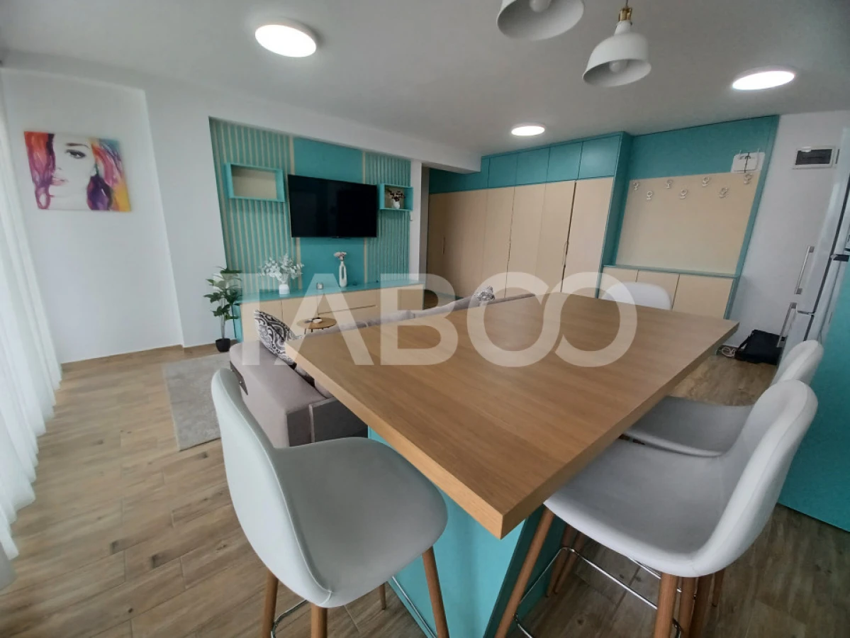 Apartament de vanzare cu 3 camere si balcon Kogalniceanu - 1