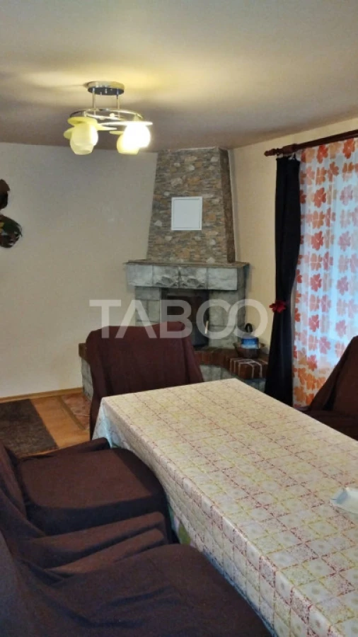 Cabana de vanzare in Ciuleni-Toplita langa lacul Cincis - 10