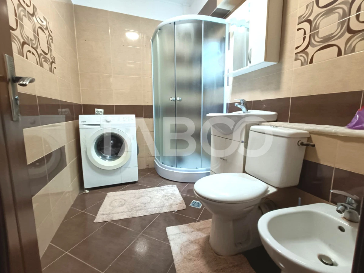 Apartament decomandat cu 2 camere bucatarie separata zona Sub Arini - 8