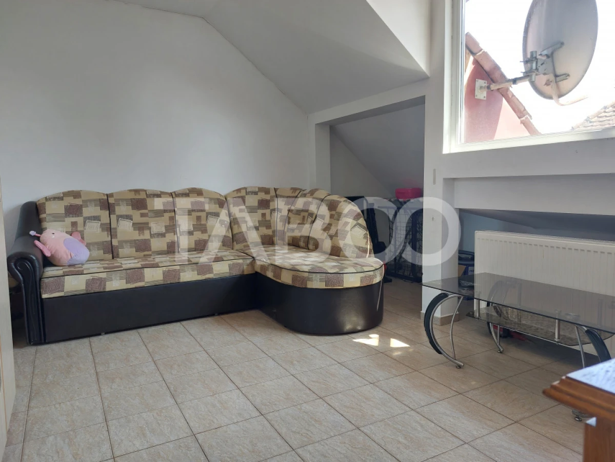 Apartament decomandat 3 camere zona centrala Pret Avantajos Cisnadie - 5