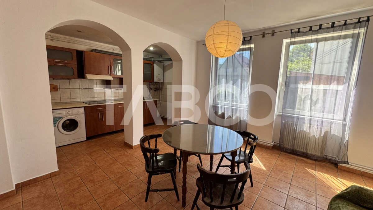 Apartamanet 3 camere de inchiriat mobilat utilat 100 mpu CENTRAL Sibiu - 2