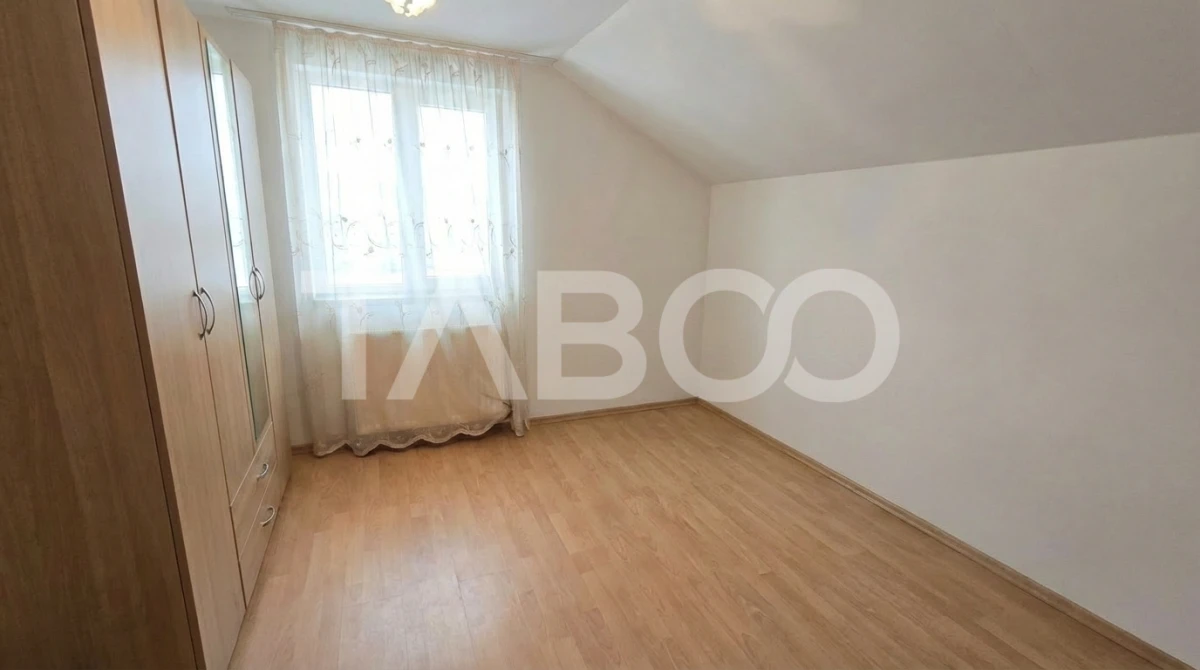Casa individuala de vanzare 159mp utili 4 camere mobilate utilate Daia - 10