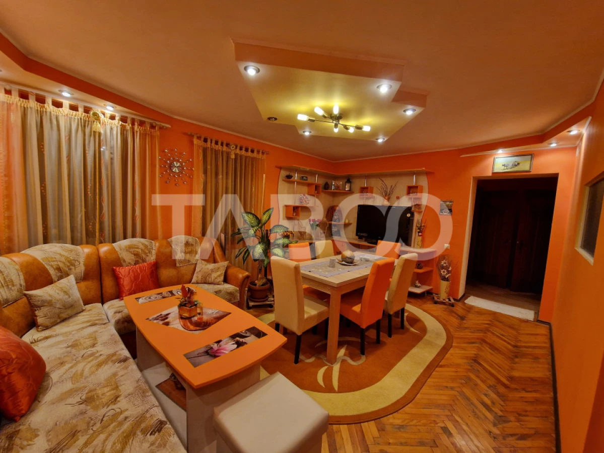 Apartament 89 mpu 4 camere 2 bai loc parcare si pivnita central Sibiu - 1