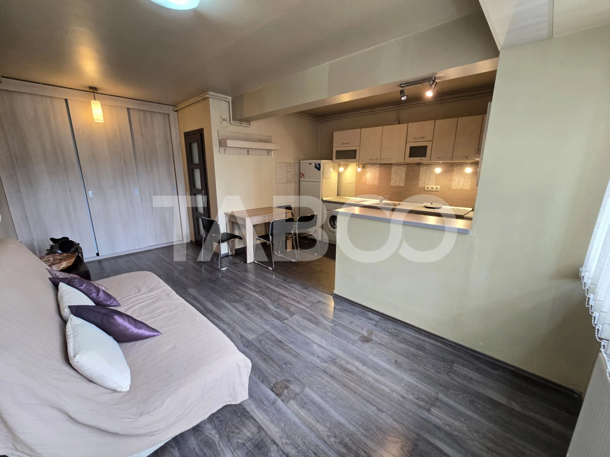 Apartament 2 camere etaj 3 mobilat utilat parcare lift Terezian Sibiu - 1