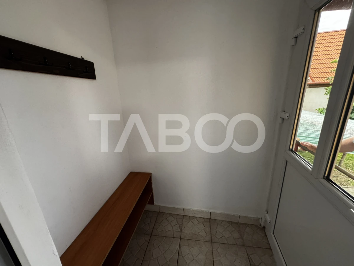 Garsoniera de inchiriat 28 mp si curte zona Trei Stejari Sibiu - 7