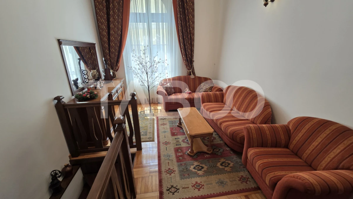 Apartament de vanzare 61mp 2 camere decomandate Centrul Istoric Sibiu - 1