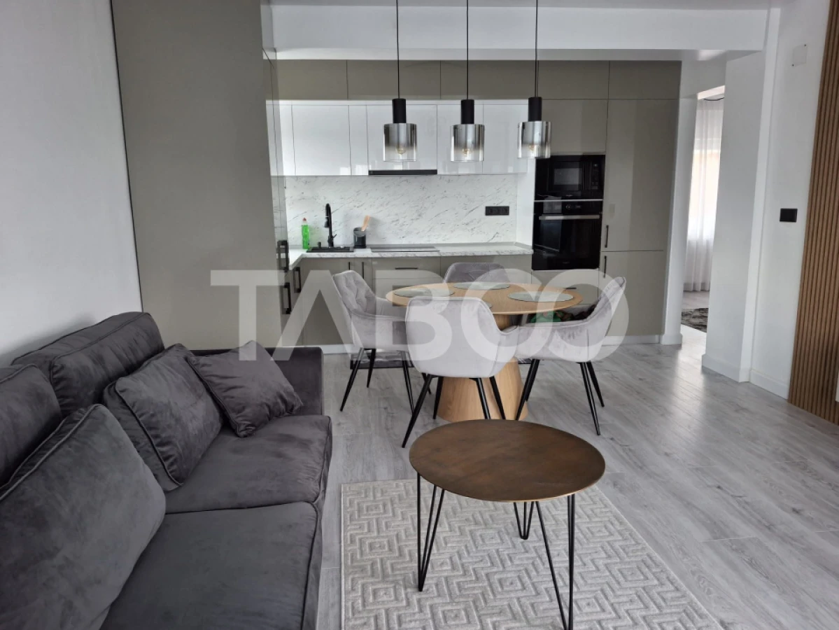 Apartament de vanzare 3 camere 63mp decomandat zona Selimbar Sibiu - 2