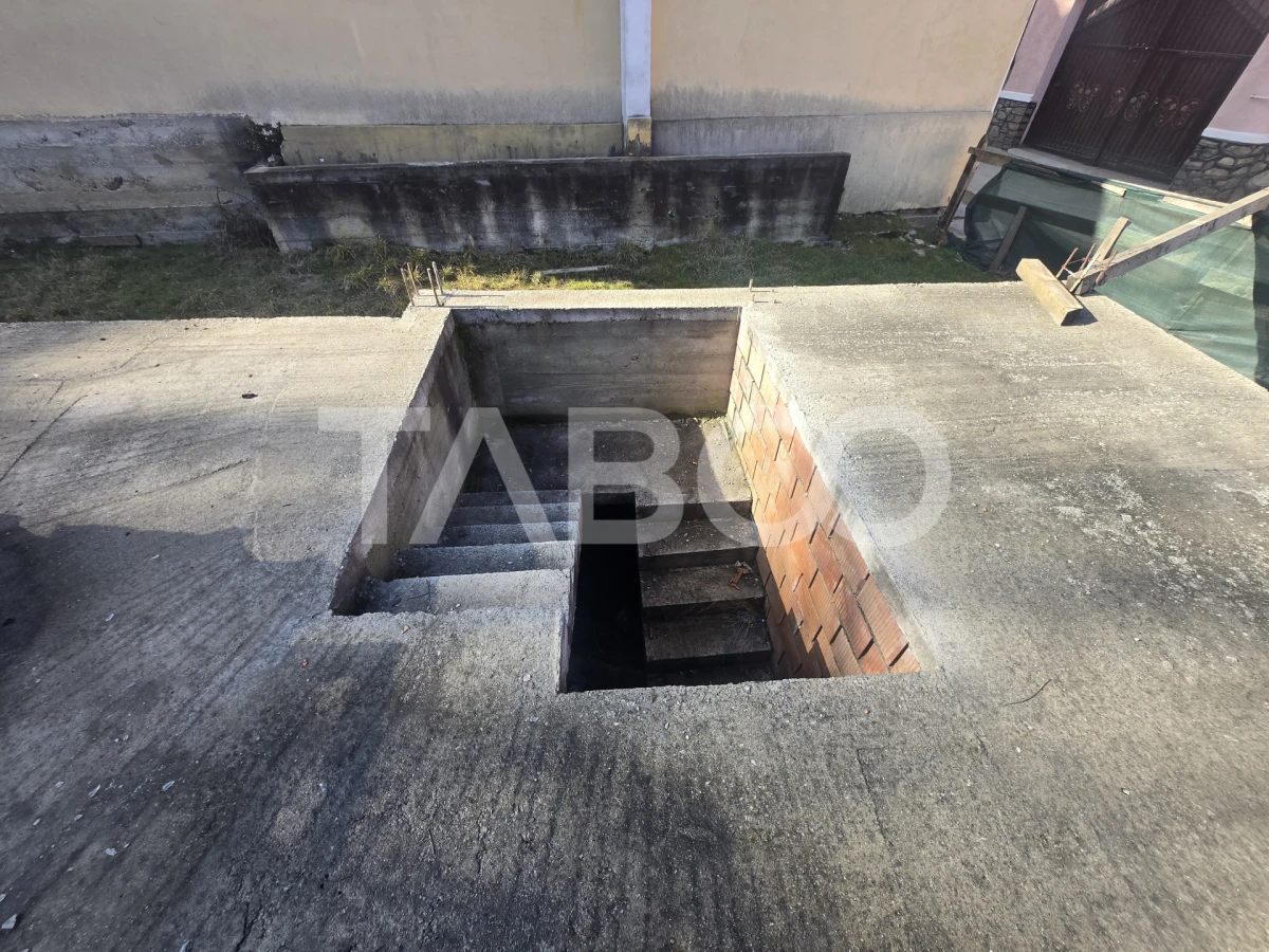 Teren de vanzare 436mp intravilan cu fundatie si proiect casa Rasinari - 4