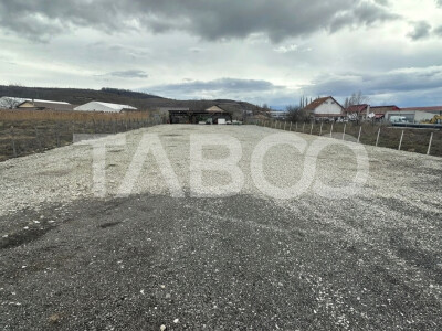 Teren acces direct din drum asfaltat de inchiriat 2000mp Viile Sibiulu