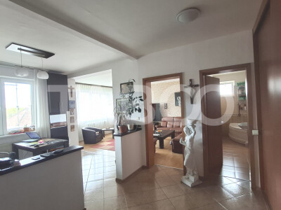 Apartament 2 camere de vanzare decomandat 62 mp zona Siretului Sibiu