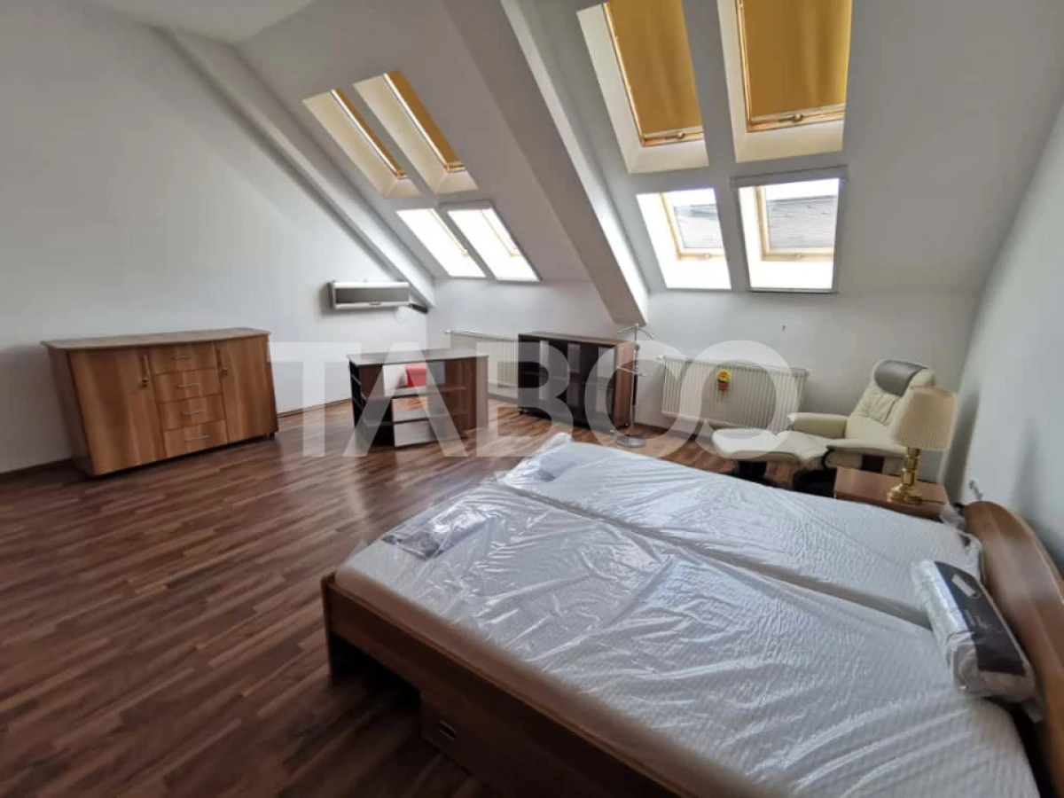 Apartament cu 3 camere langa facultatea de Stiinte de inchiriat - 1