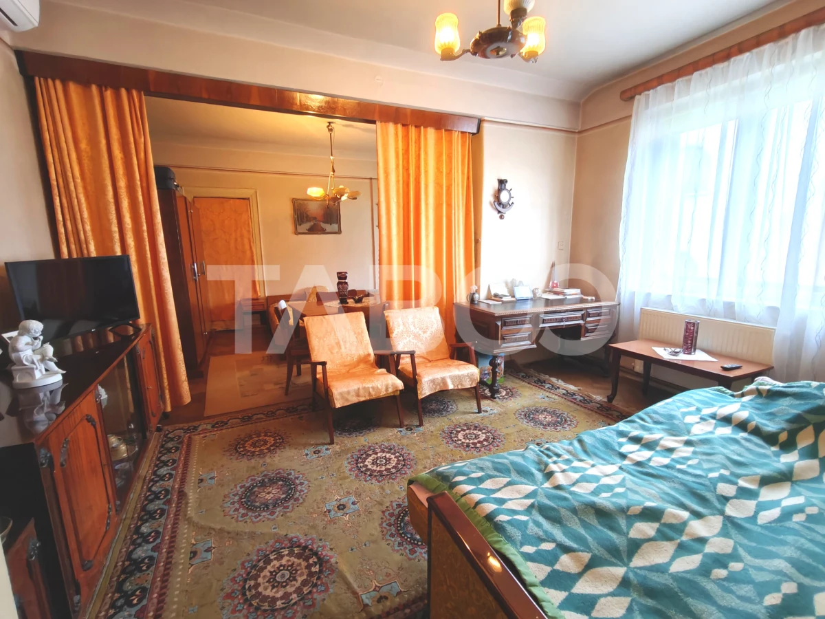 Apartament decomandat cu 3 camere pe strada Tribunei - Comision 0 - 3