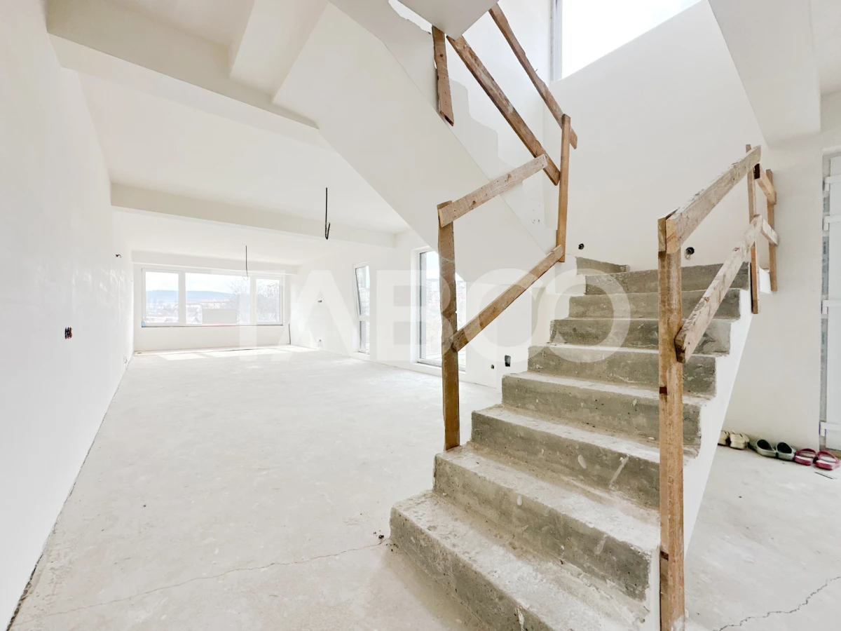 Casa cuplata de vanzare Comision 0% in Dambul Rotund cu garaj - 2
