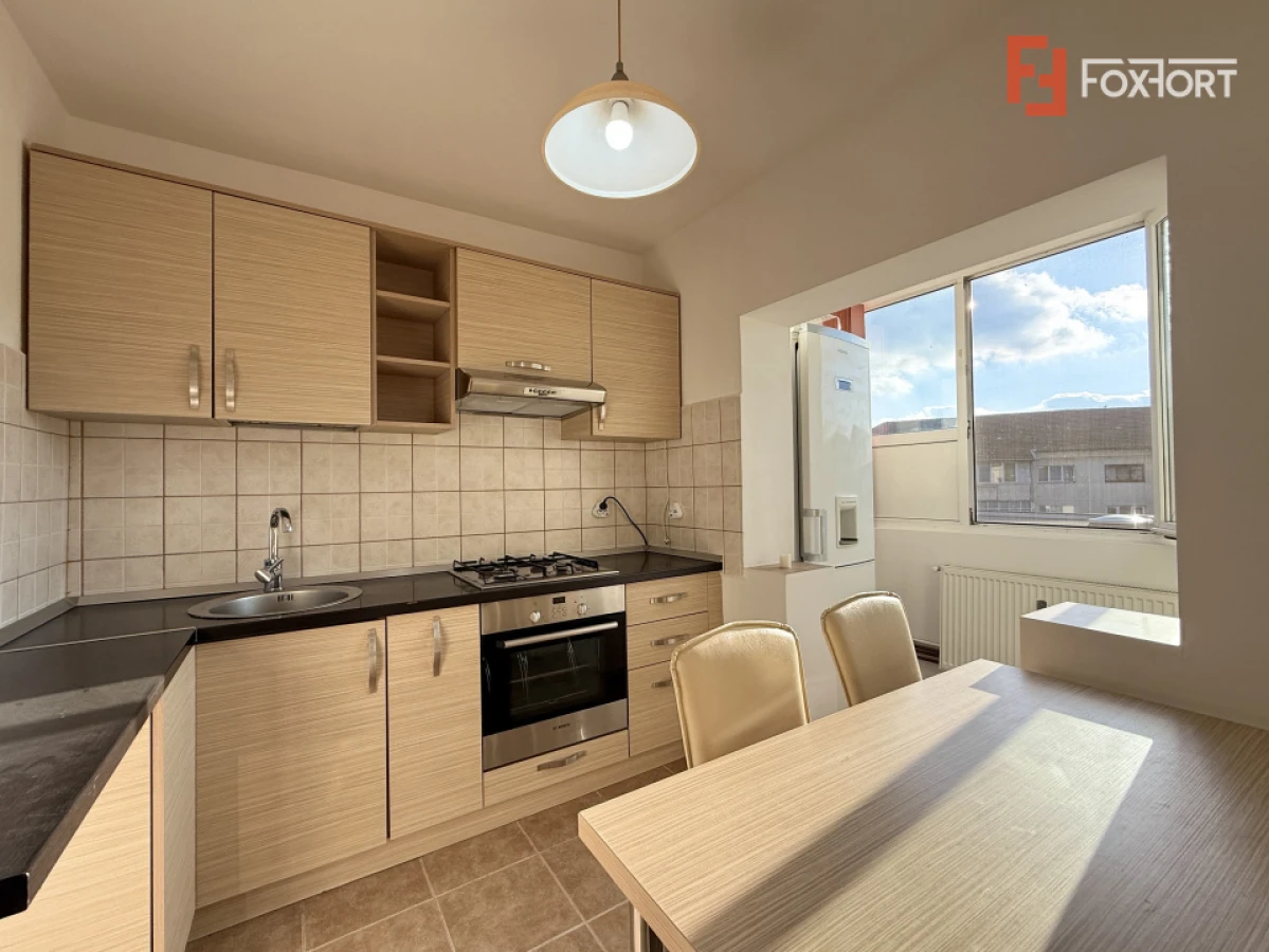 Apartament cu 3 camere de vanzare in Timisoara, zona Aradului - 2