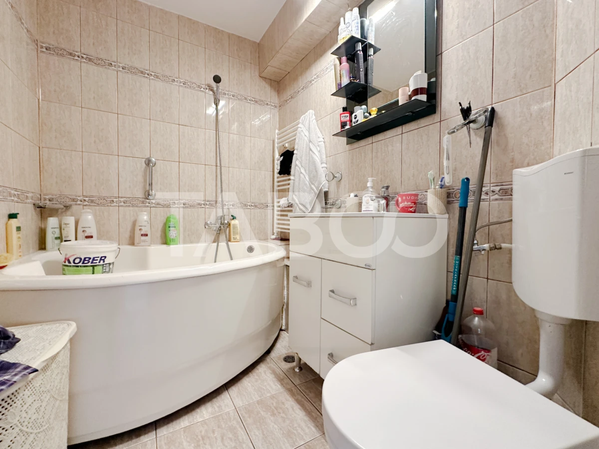 Apartament cu 2 camere decoandate de vanzare Comision 0% - 6