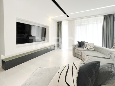 Penthouse de vanzare pe 2 nivele in cartierul Sopor Baza Sportiva