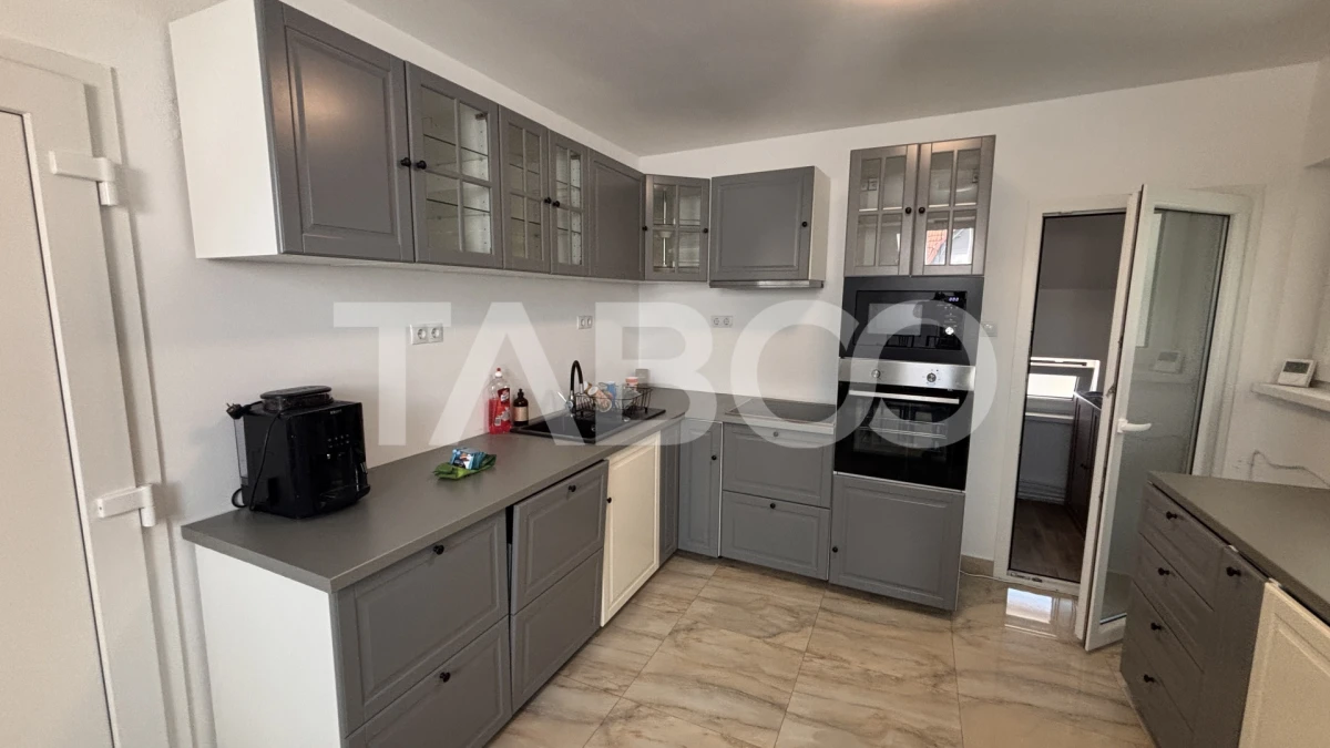Apartament la prima inchiriere 100mpu + 2 locuri de parcare - 3