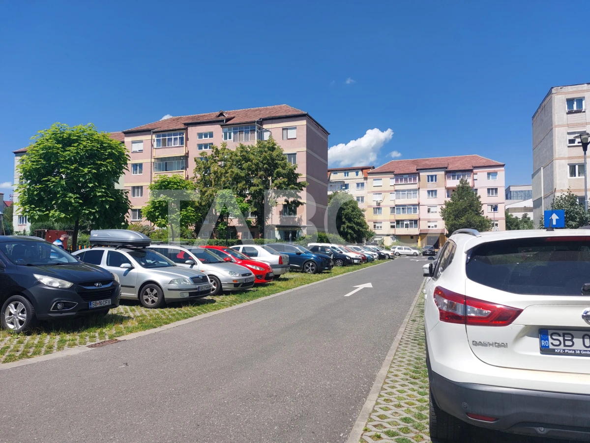 Apartament 3 camere 45 mp mobilat utilat Mihai Viteazul Sibiu - 1