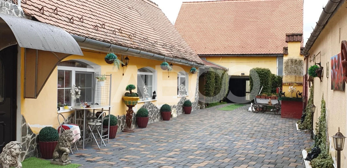 Casa individuala 2 camere garaj filigorie si curte Cristian Sibiu - 7