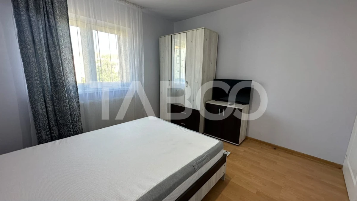 Apartament de inchiriat 2 camere decomandat balcon zona Strand Sibiu - 8