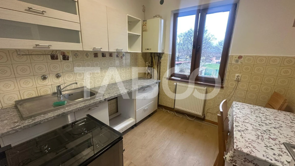 Apartament 3 camere 105 mpu la casa cu curte zona Tiglari Sibiu - 4