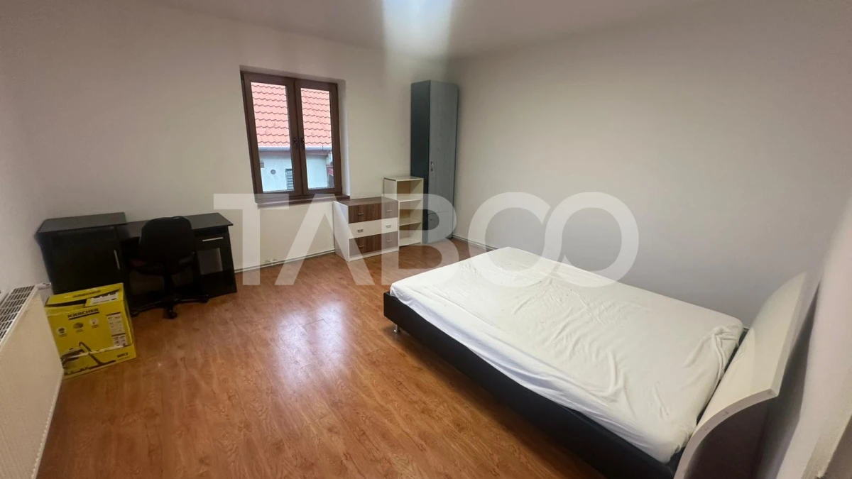 Apartament 3 camere 105 mpu la casa cu curte zona Tiglari Sibiu - 3