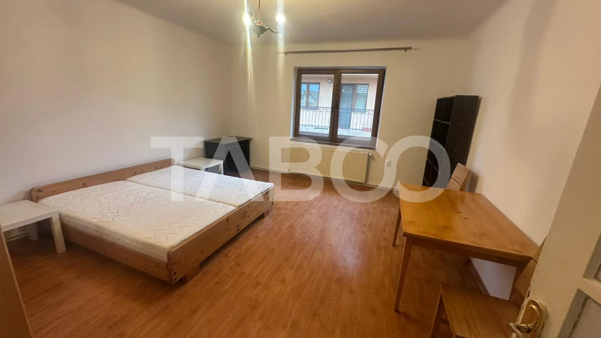 Apartament 3 camere 105 mpu la casa cu curte zona Tiglari Sibiu - 2
