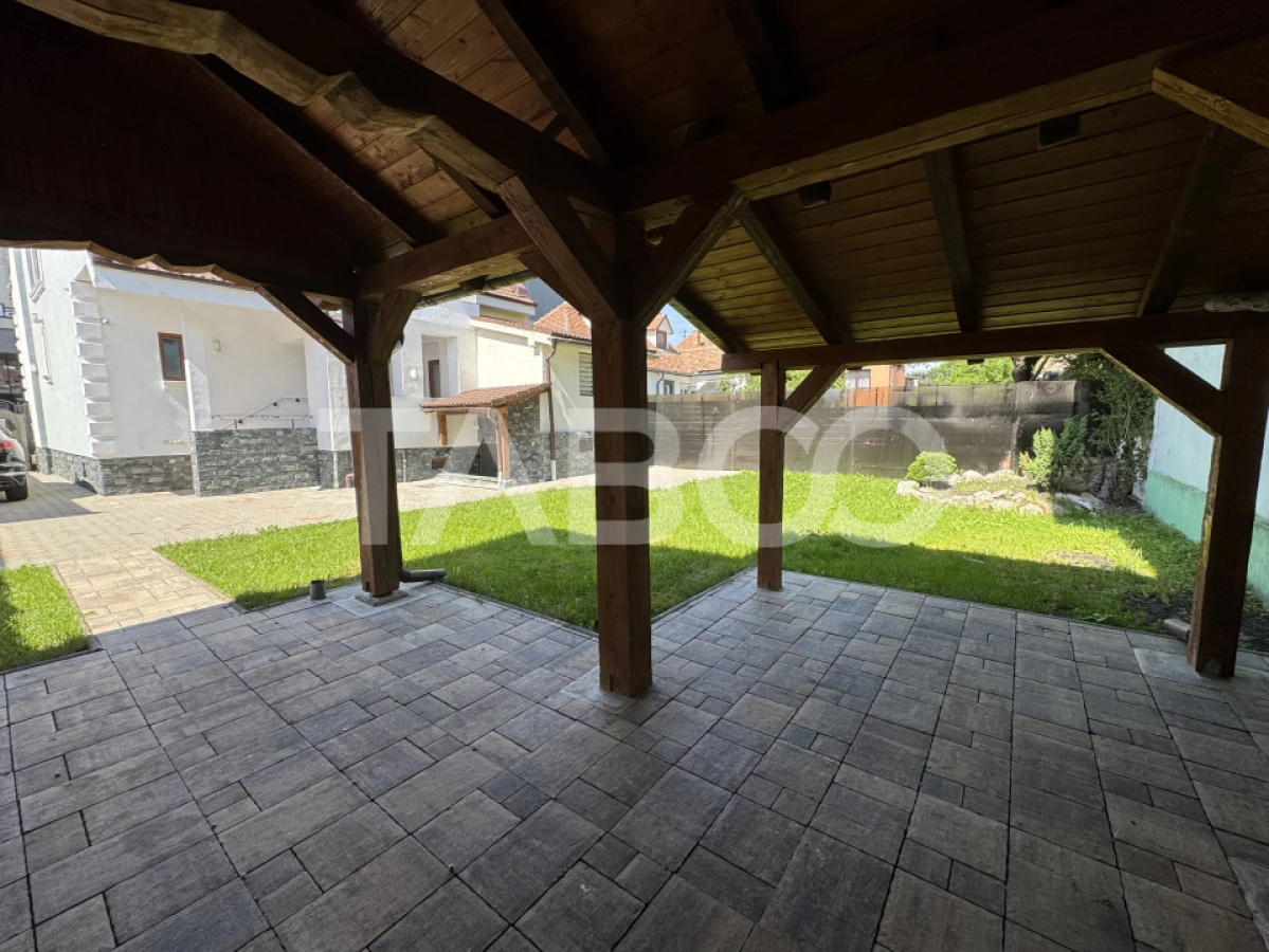 Casa individuala pretabila comercial / birouri 7 camere Central Sibiu - 5