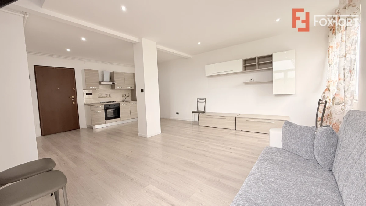 Apartament cu 3 camere, de vanzare, in Ghiroda - 4
