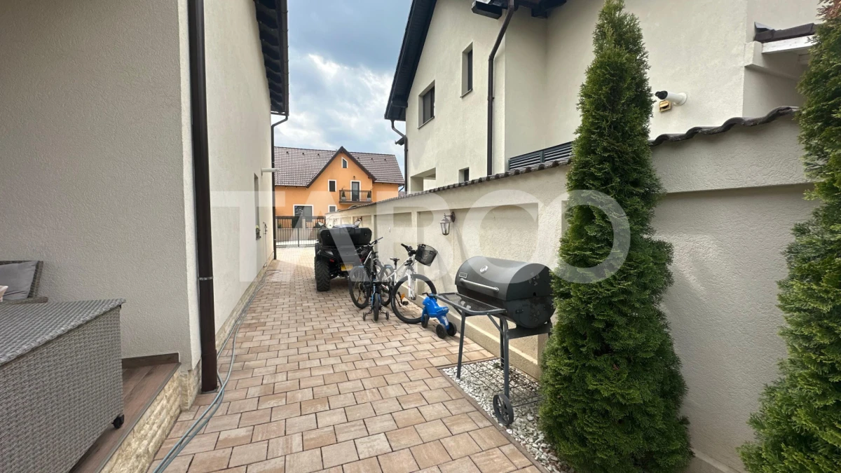 Casa tip duplex 4 camere moderna de zona Arhitectilor Sibiu - 3