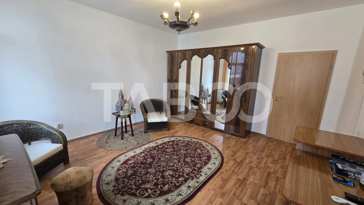 EXCLUSIVITATE - Apartament cu 4 camere de vanzare parcare Strada Noua - 6