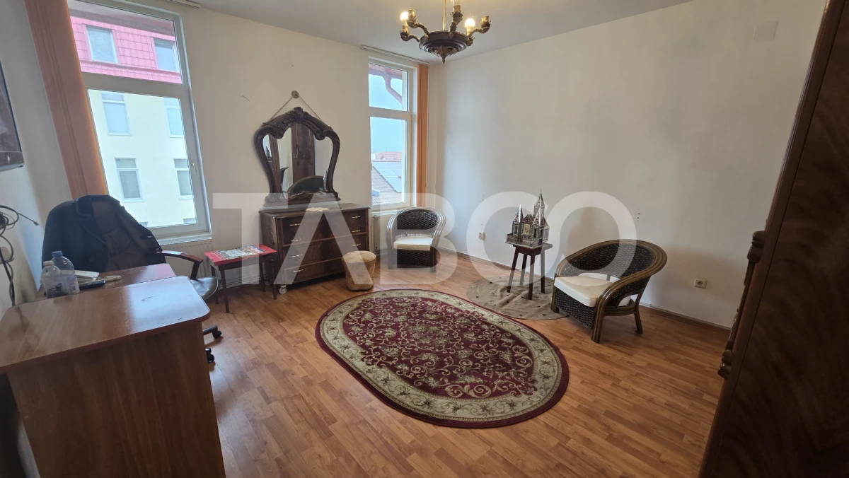 EXCLUSIVITATE - Apartament cu 4 camere de vanzare parcare Strada Noua - 5