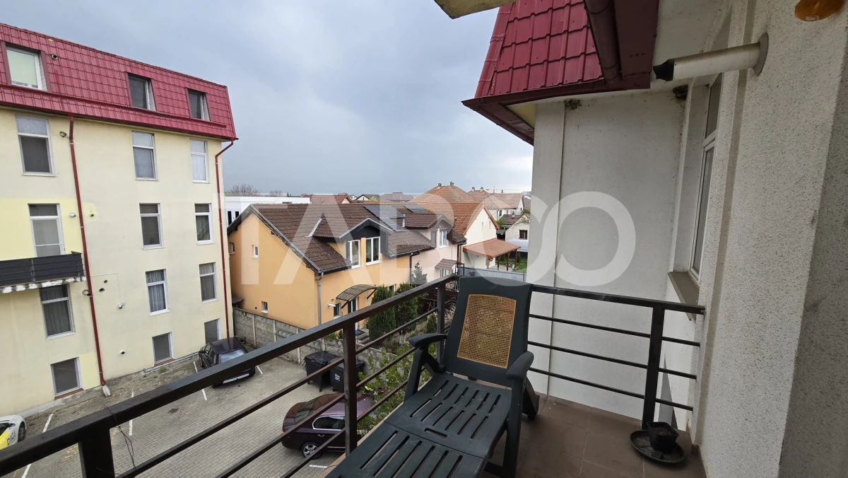EXCLUSIVITATE - Apartament cu 4 camere de vanzare parcare Strada Noua - 2