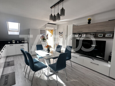 Apartament de vanzare 3 camere decomandate loc parcare Selimbar