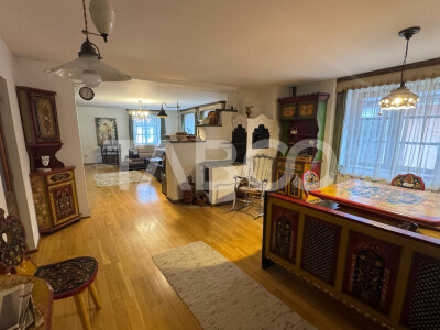 Casa de vanzare specific sasesc si atelier pret avantajos Cisnadioara