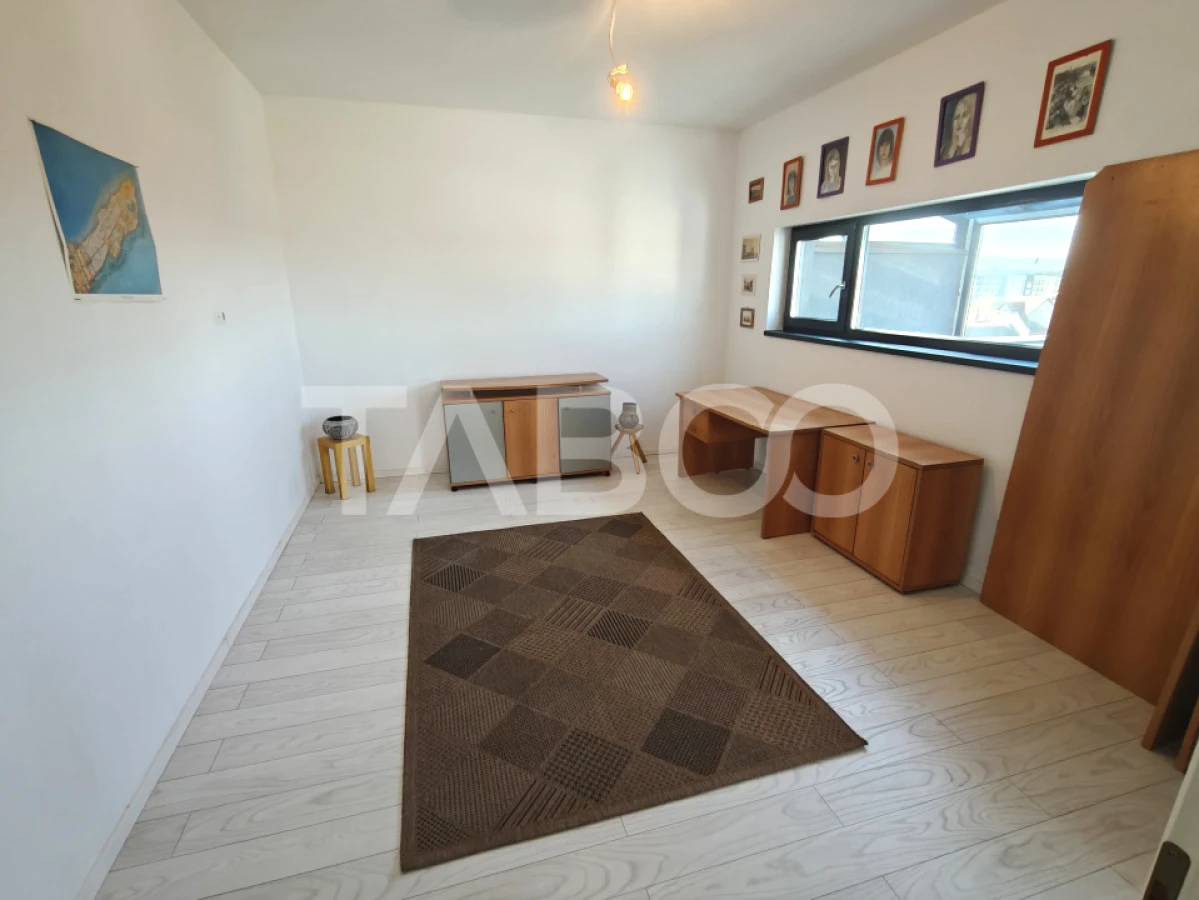 Penthouse 3 camere de inchiriat - 87 mp utili - disponibil imediat - 2
