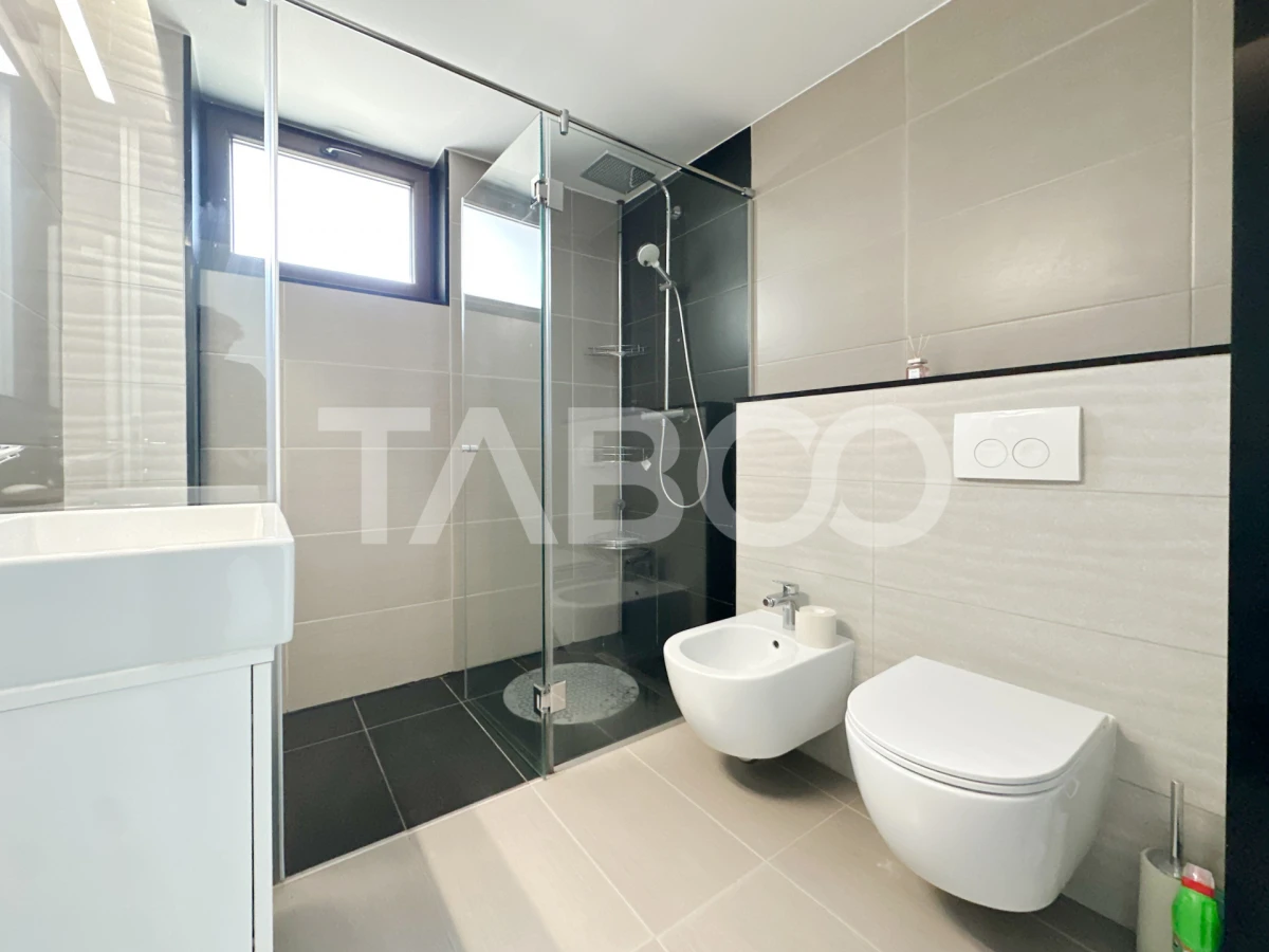 Apartament cu 2 camere de vanzare Comision 0% garaj in cartierul Gruia - 9