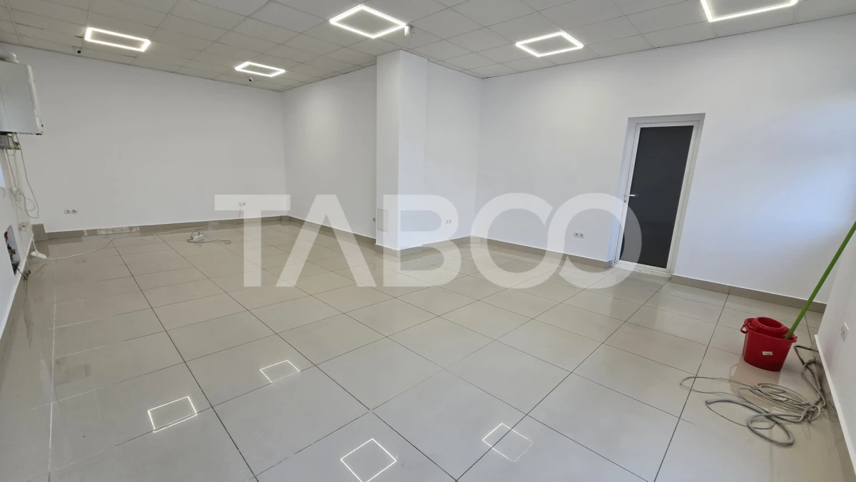 Spatiu comercial de inchiriat 2 camere in zona Deventer Sibiu - 3