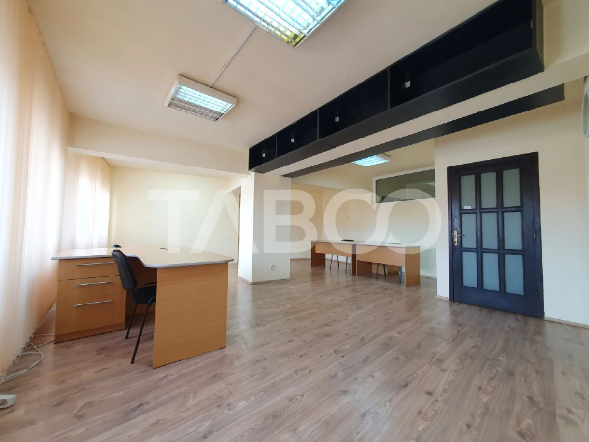 Spatiu comercial pretabil si pentru birouri 268 mpu decomandat Sibiu - 7
