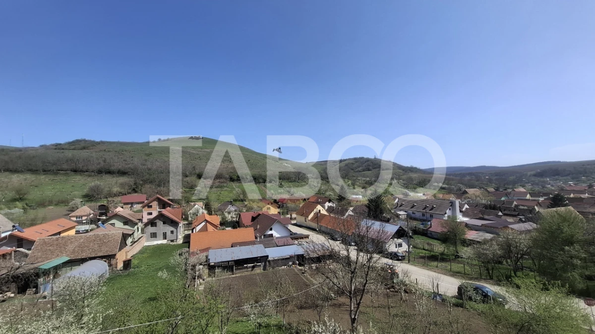 Casa de vanzare 405 mp utili 2 garaje 250 mp terase Slimnic Sibiu - 8