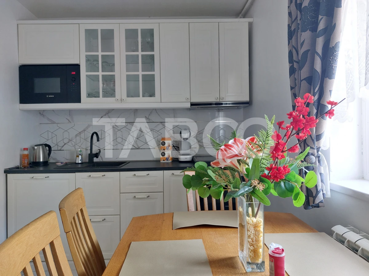 Apartament de inchiriat 3 camere 2 bai aproape de parc Valea Aurie - 1