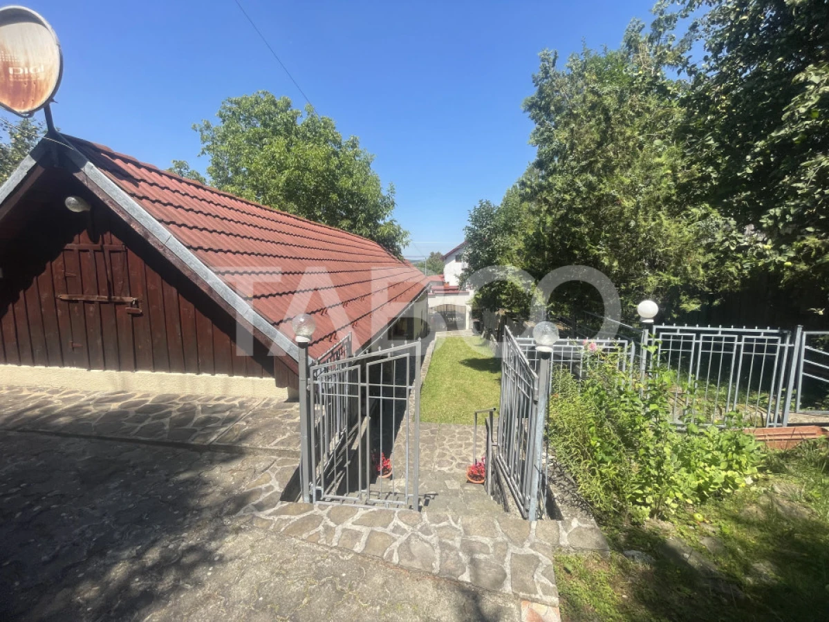 Casa individuala zona de munte cu 6 camere si teren 1030 mp Vale Sibiu - 5