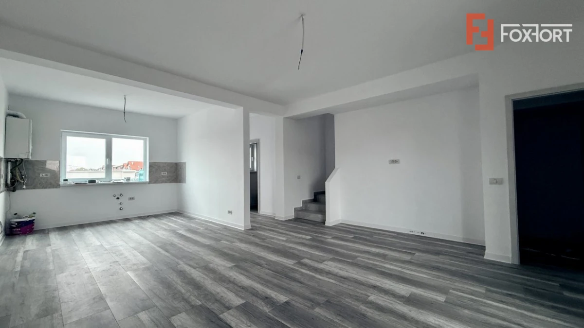 COMISION 0% Duplex cu 4 camere de vanzare si teren de 270 mp - zona Sacalaz - 1