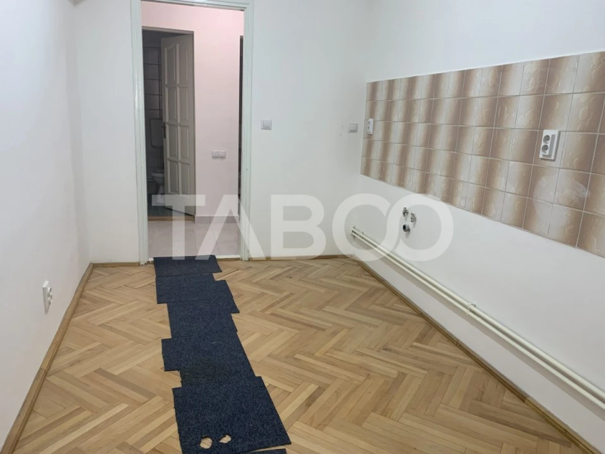 De inchiriat spatiu comercial 300 mp zona centrala Sibiu - 5