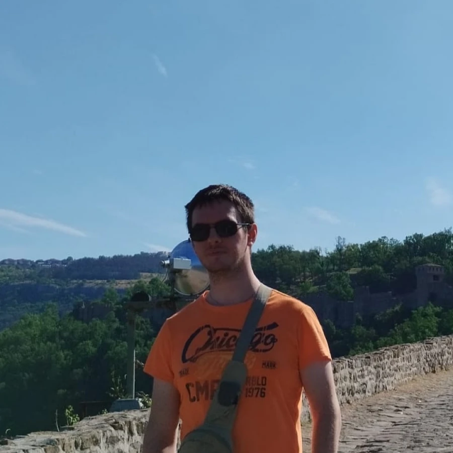 gigolo discret pentru femei Constanța - 2
