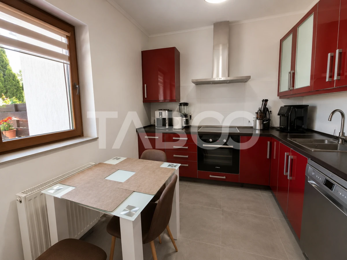 Apartament de vanzare 3 camere si gradina proprie de 147 mp - 10