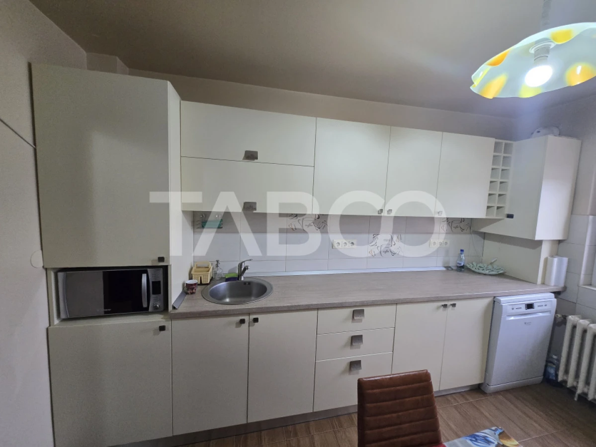 Apartament decomandat 3 camere de inchiriat 64mpu zona Strand Sibiu - 9