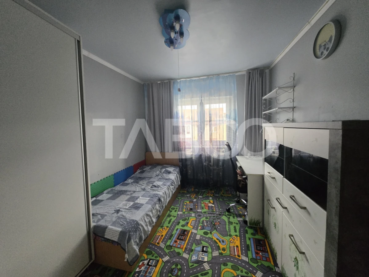 Apartament decomandat 3 camere de inchiriat 64mpu zona Strand Sibiu - 6