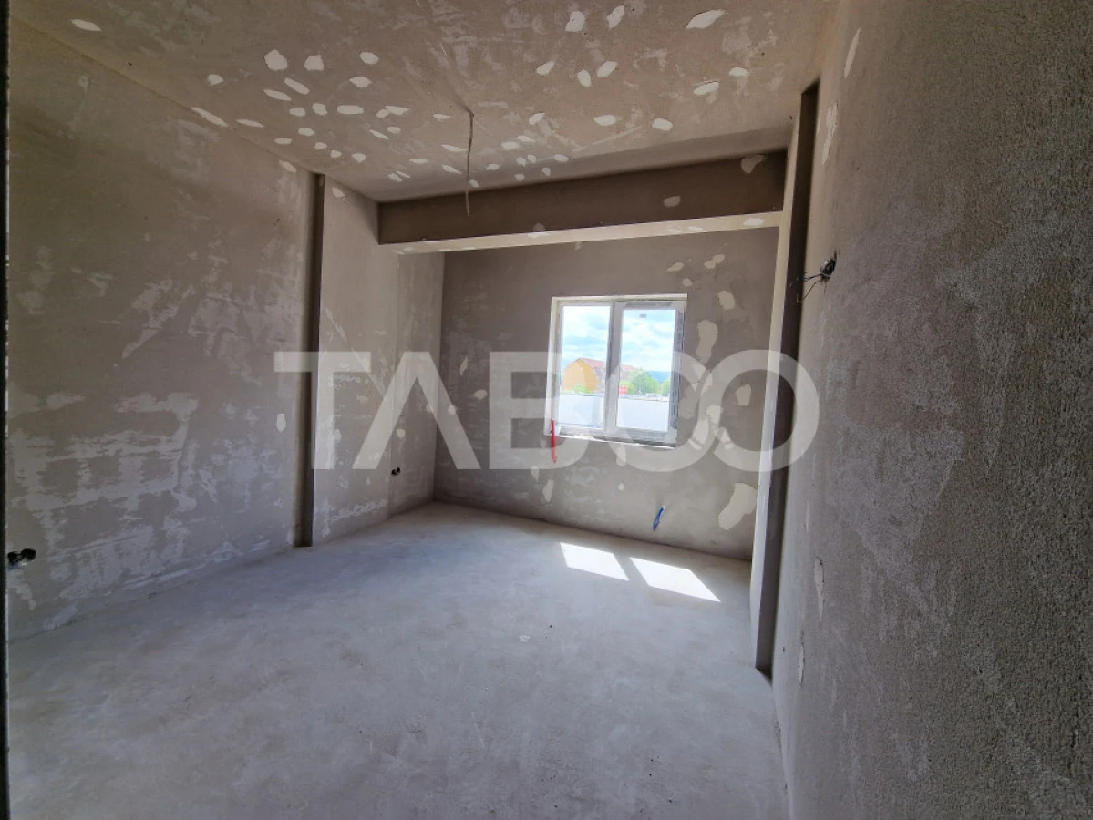 Apartament decomandat 3 camere 85 mpu 2 balcoane 2 bai Rahovei Sibiu - 9