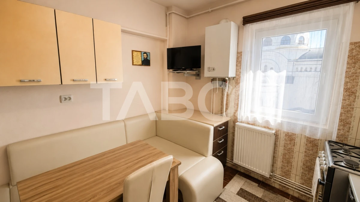 Apartament 2 camere de vanzare 43mpu zona Mihai Viteazul - 2